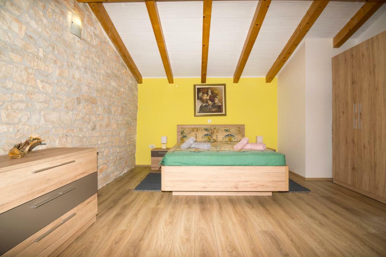 Casa Sossi Near Rovinj Villa Kanfanar Luaran gambar